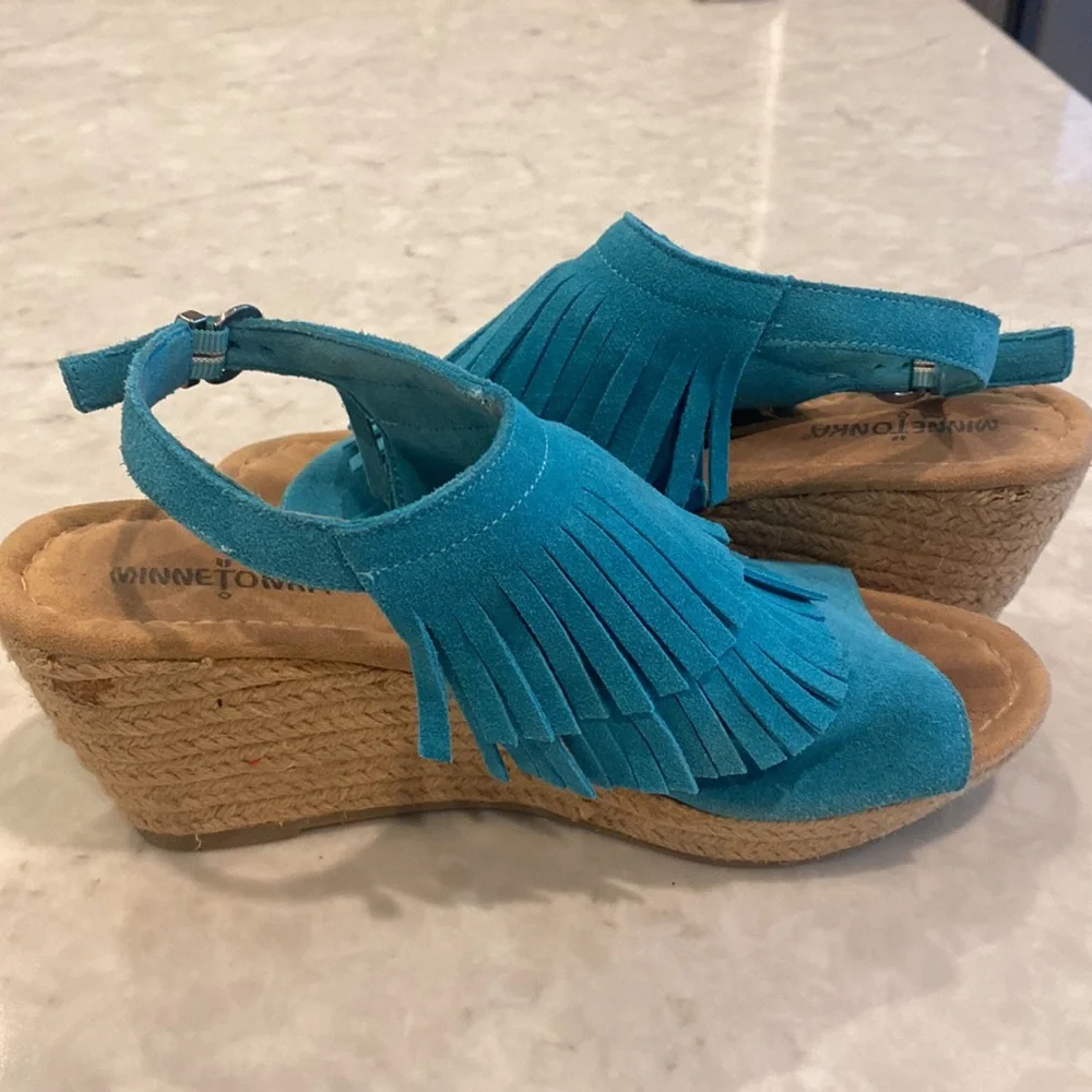 Minnetonka Turquoise Leather Upper Sandal Wedges